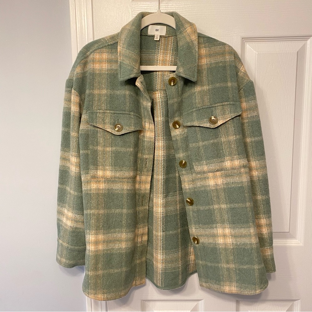 BP. Plaid Brushed Shacket in Green Hedge Plaid. Size Small. 💚 - Picture 5 of 10
